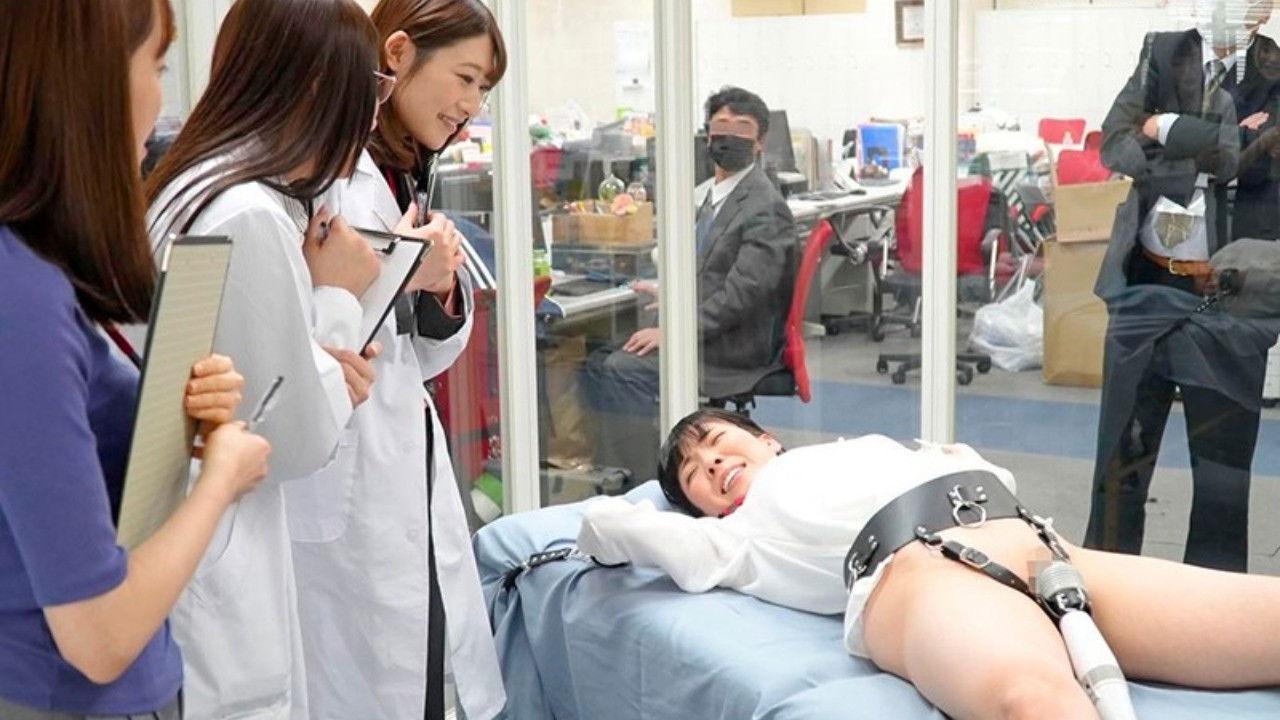 SOD female employees cum with a 150,000 rpm super high-speed electric vibrator (30 times faster than before)! In their quest for the electric vibrator that will stimulate them the most, the girls themselves become human guinea pigs. backdrop