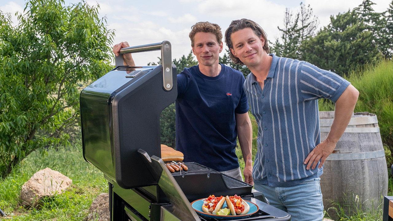 Lekker Messy backdrop