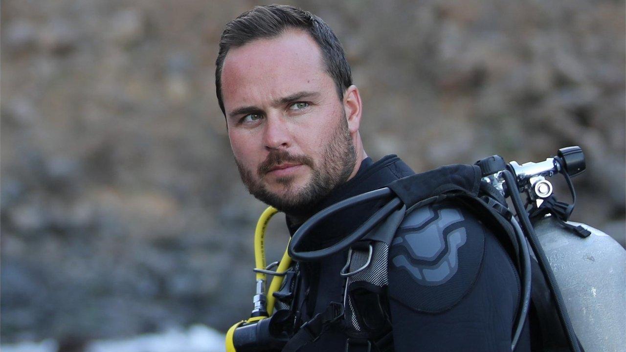 Great White Open Ocean backdrop