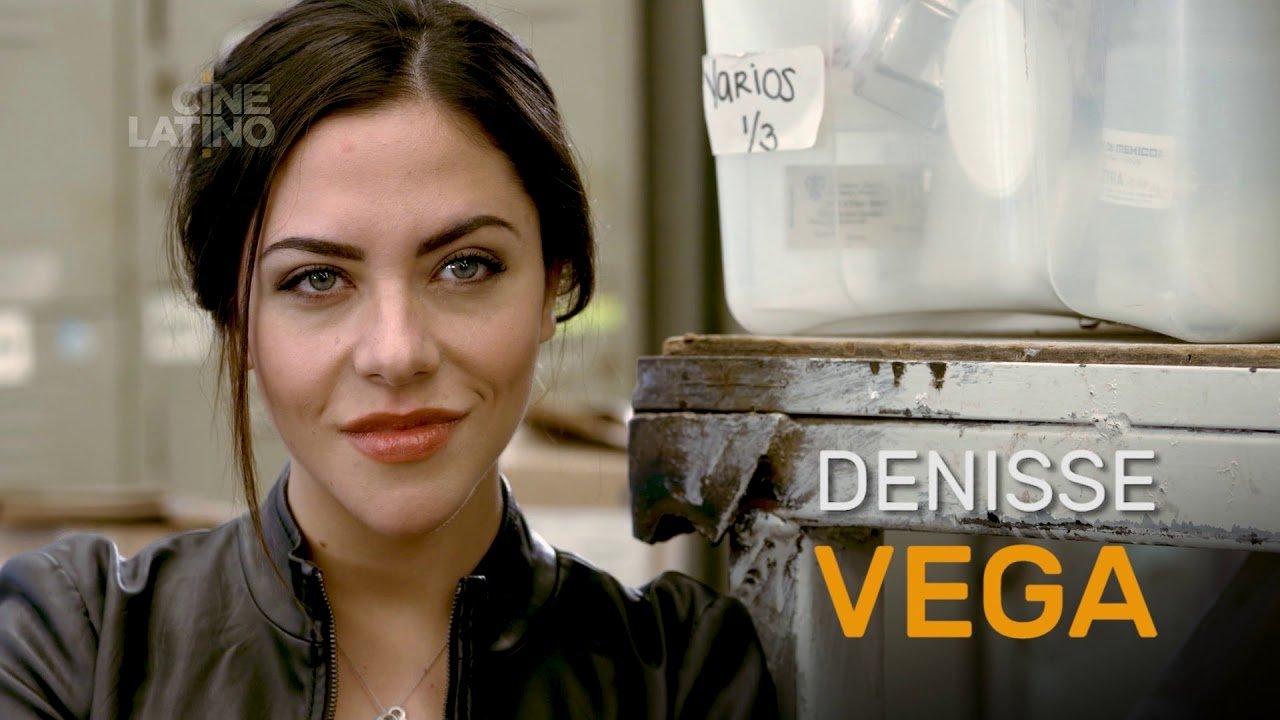 Las hijas del narco backdrop