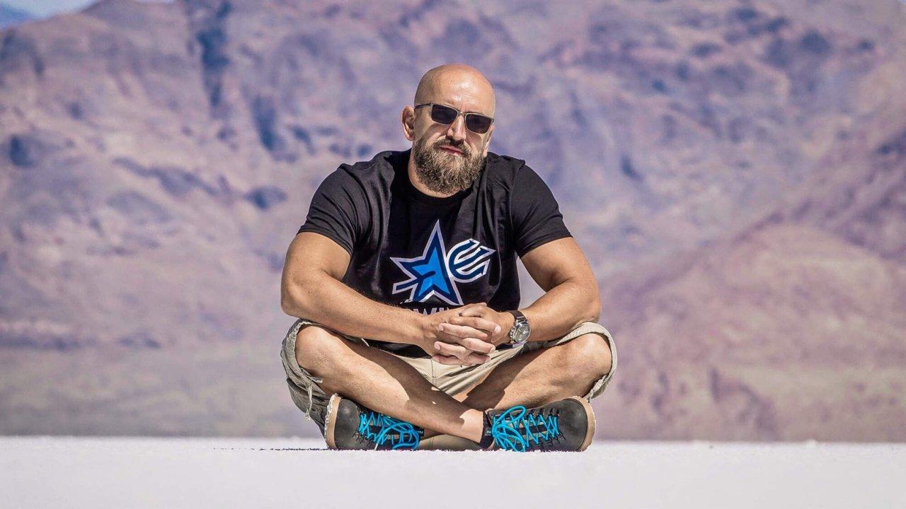 Ciężarówką przez Stany backdrop