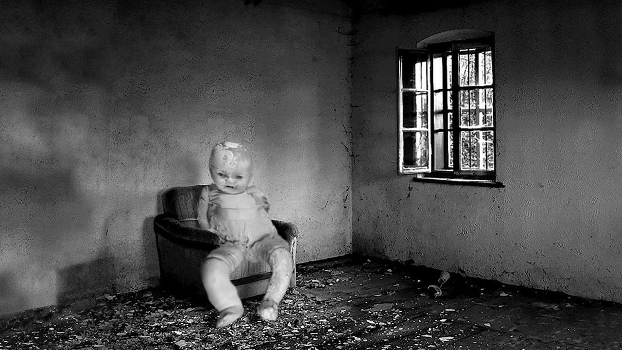 Waiting for Mr. Lynch backdrop