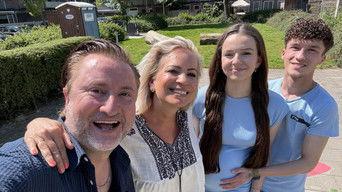 Evelien and Dennis & Stella Weening