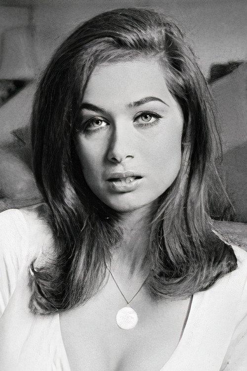 Valerie Leon fotoğrafı