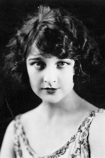 Eleanor Boardman fotoğrafı