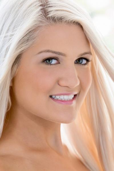 Ashlee Mae fotoğrafı