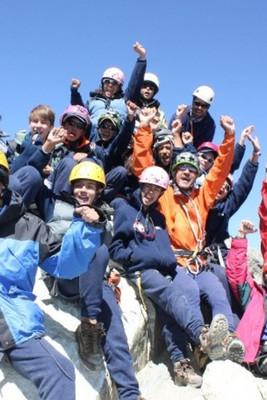 Children on the Summit film afişi