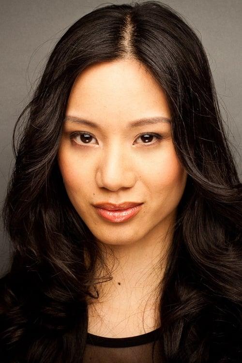 Elena Juatco fotoğrafı