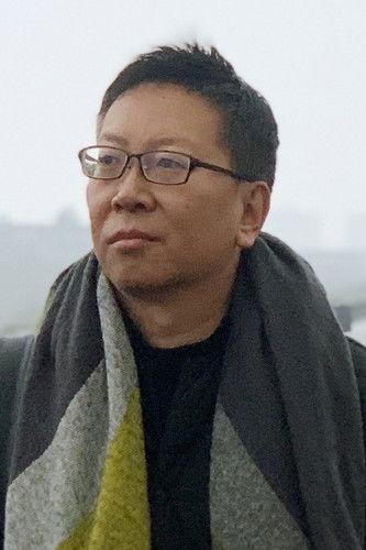 Qin Xiaoyu fotoğrafı