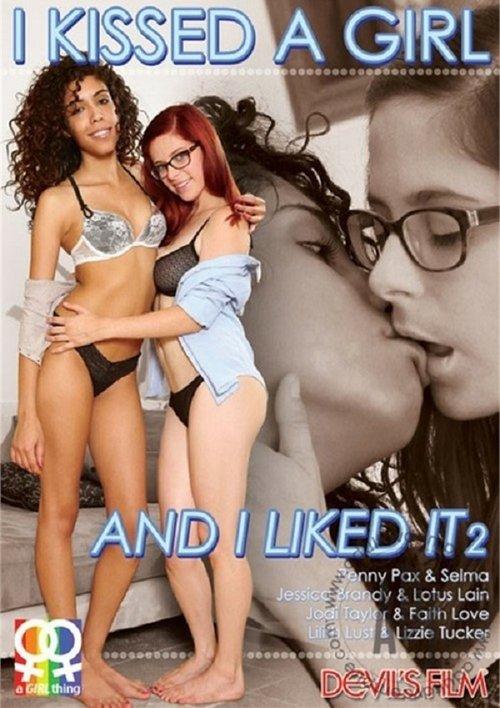 I Kissed A Girl And I Liked It 2 film afişi