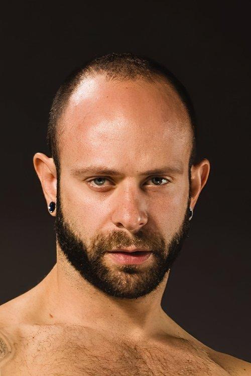 Johnny Gunn fotoğrafı