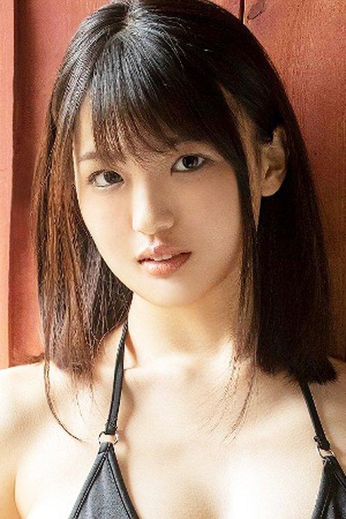 Azusa Natsume fotoğrafı