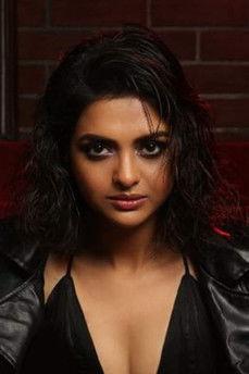 Solanki Roy fotoğrafı