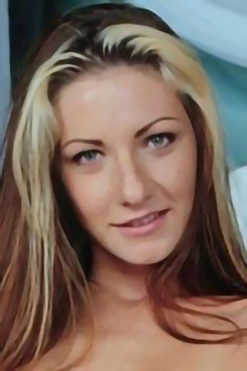 Alyssa Love fotoğrafı