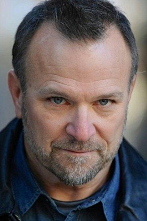 Ned Luke fotoğrafı