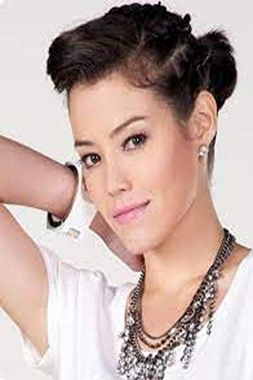 Amy Amika Bouher fotoğrafı