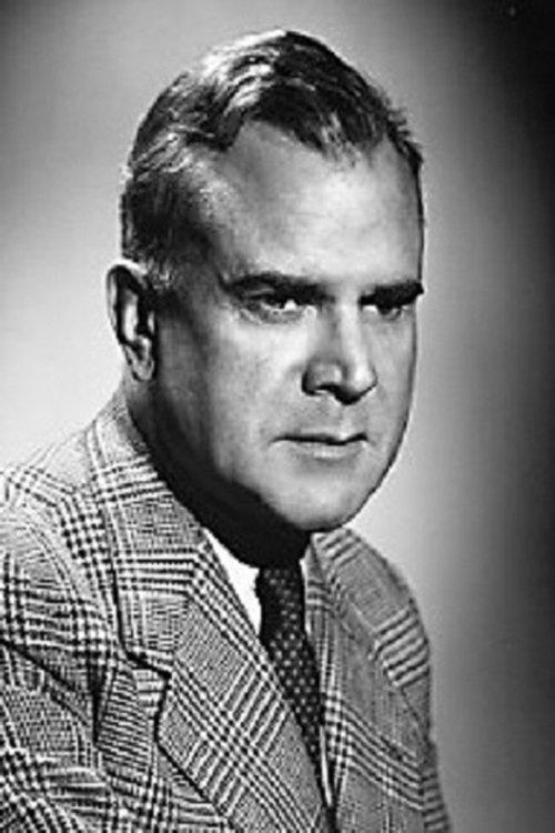 Esmond Knight fotoğrafı