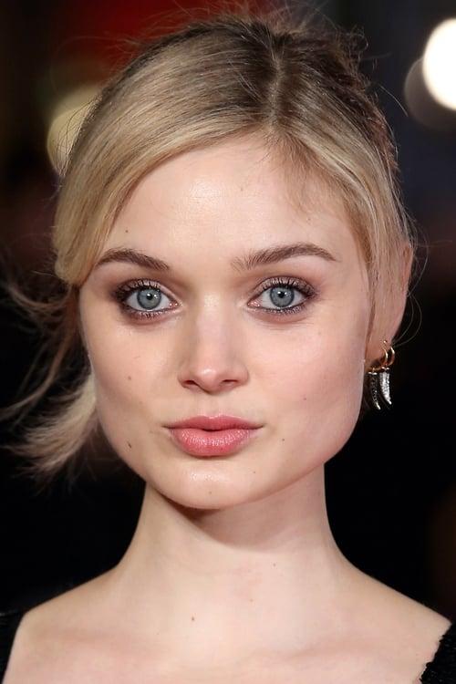 Bella Heathcote fotoğrafı