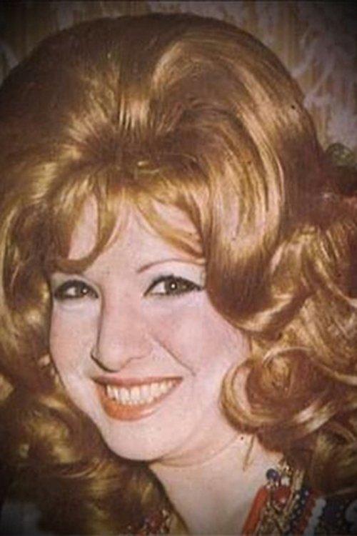 Maha Sabry fotoğrafı