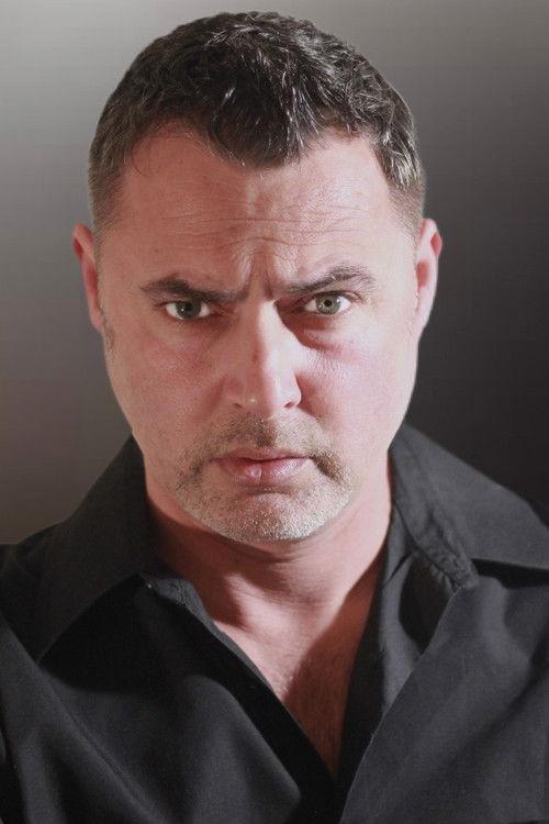 Adam Minarovich fotoğrafı