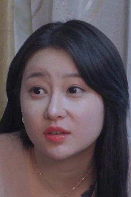 Yoo Jung fotoğrafı