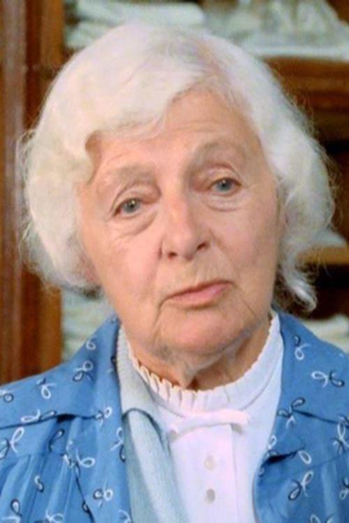 Sheila Raynor fotoğrafı