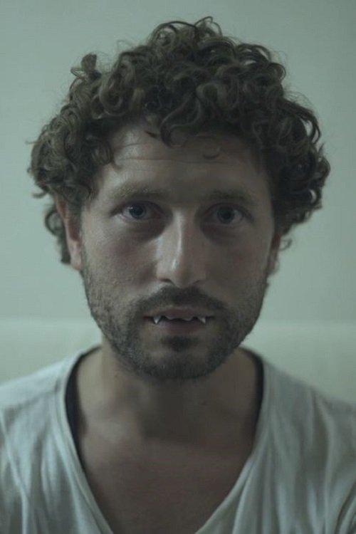 Hard to be a Vampire film afişi