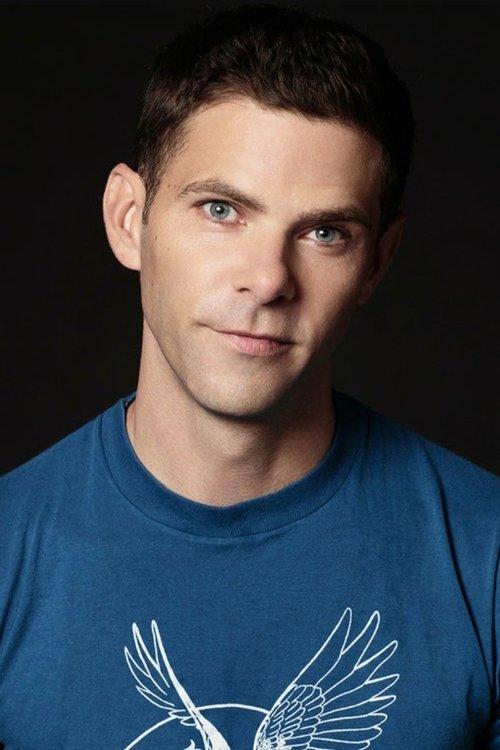 Mikey Day fotoğrafı