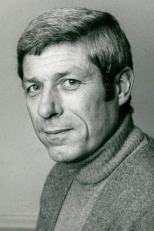 John Woodvine fotoğrafı