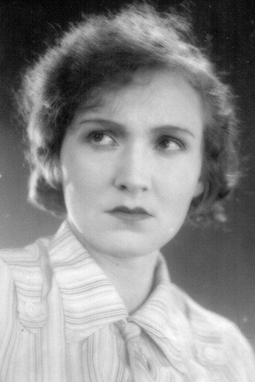 Ada Vojtsik fotoğrafı