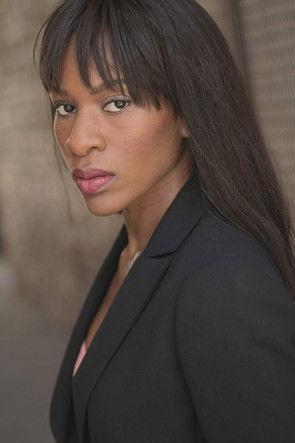 Leslie L. Miller fotoğrafı