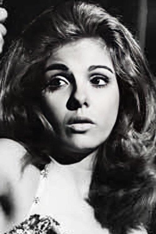 Laura Bove fotoğrafı