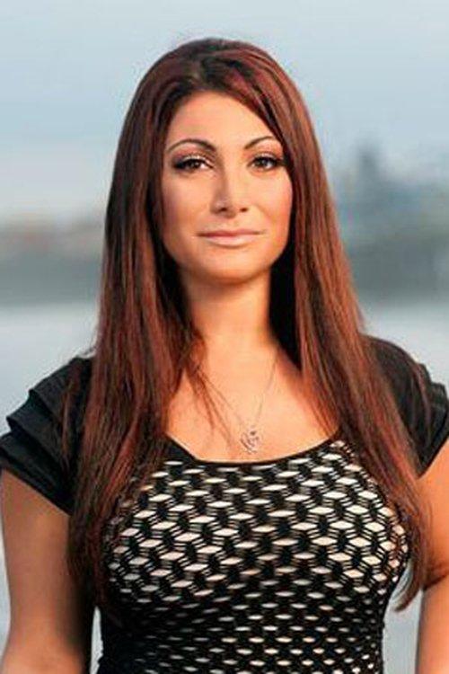 Deena Cortese fotoğrafı