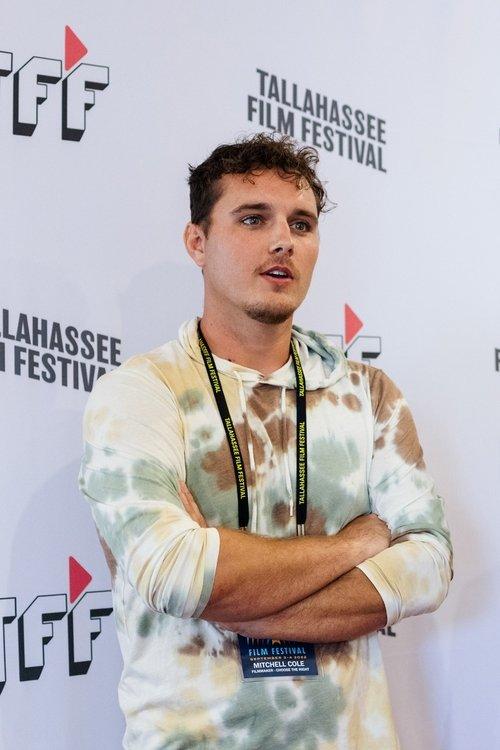 Mitchell Cole fotoğrafı