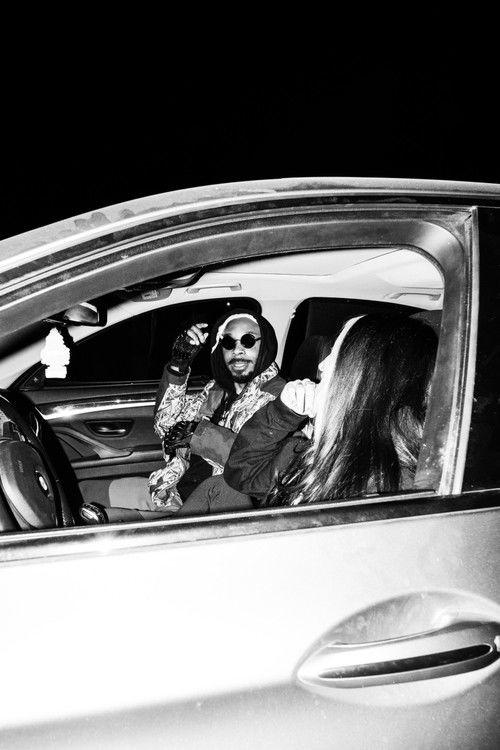 EP2! LIVE film afişi