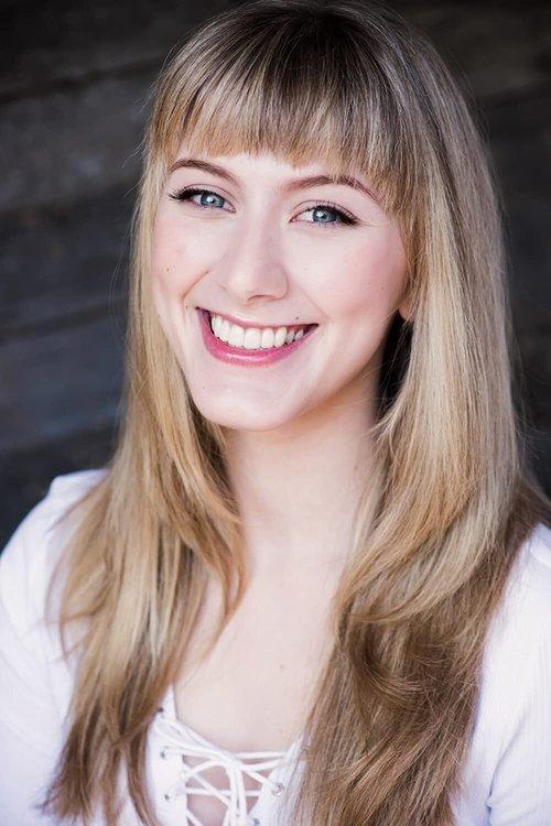 Tara-Nicole Azarian fotoğrafı