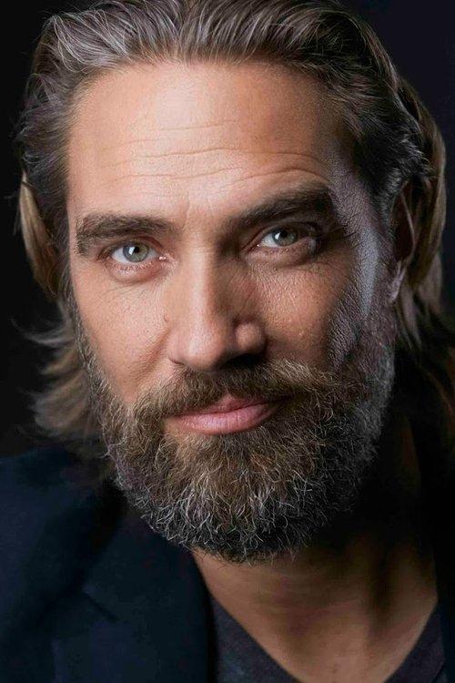 Lukas Hassel fotoğrafı