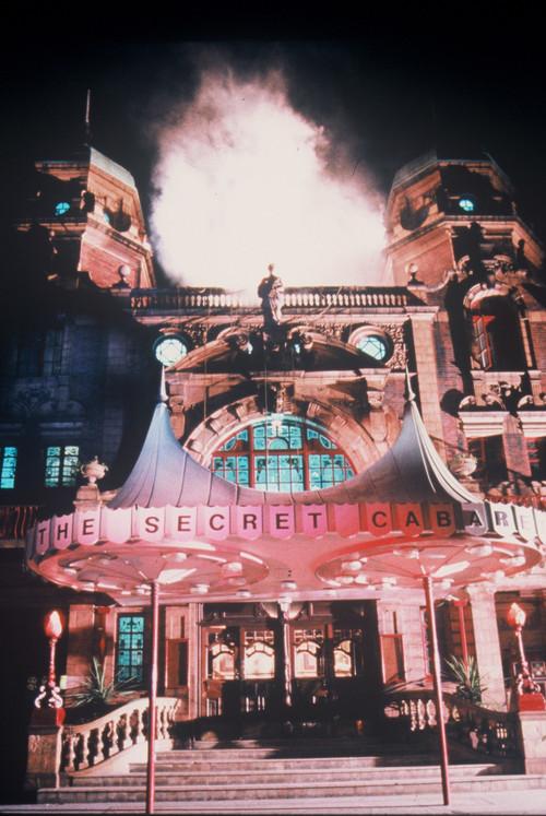 The Secret Cabaret dizi afişi